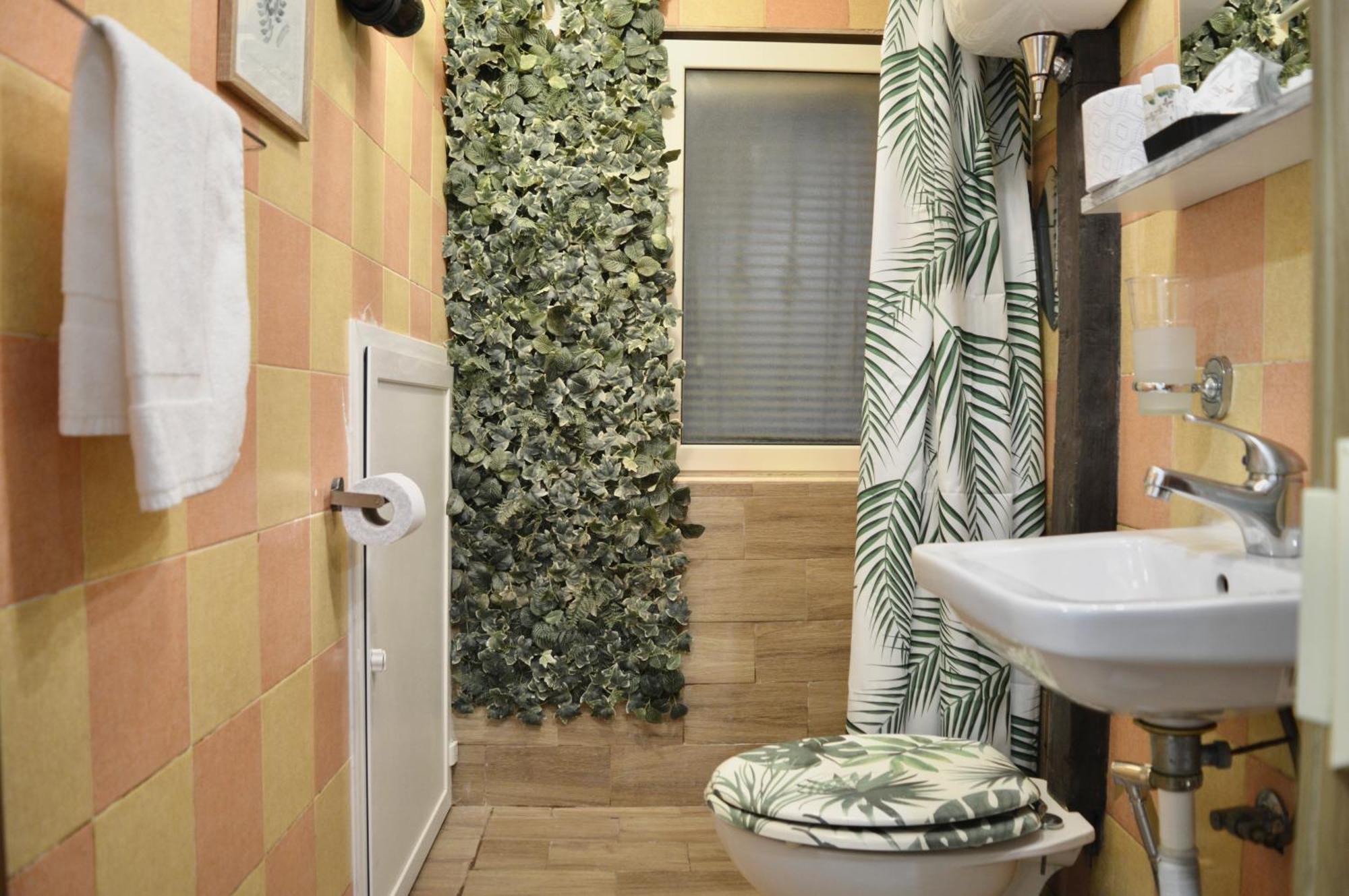 Jungle 13 - Room And Apartments Наполи Екстериор снимка